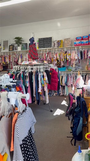 New 2 U Consignment 811 North Bridge St Elkin, NC | Connie Lowther Myers