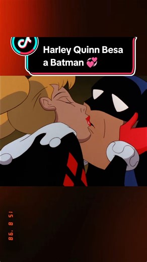 ¡Harley Quinn Besando a Batman en un Giro Inesperado!