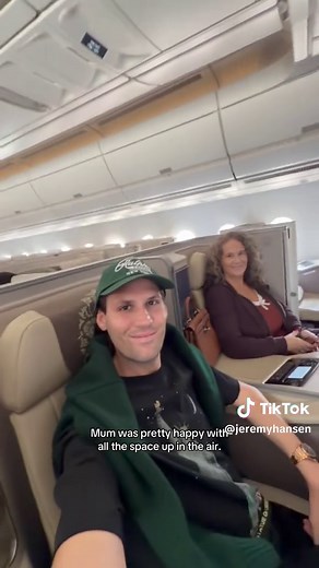 Business Class Experience from Brisbane to Shanghai