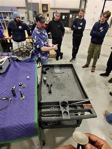 Powerplant Cylinder Valve’s & Springs #like #viral #aviation #tiktok #foryoupage