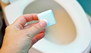 How To Make 3-Ingredient Toilet Bombs