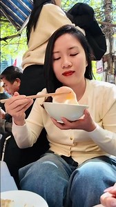 The first Cao Bang rice cake shop in Hanoi | Ther Nguyen #shorts