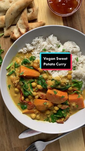 Delicious Slow Cooker Vegan Sweet Potato Curry Recipe