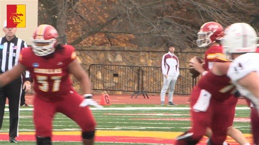 Jackson Berry to Kuron Parchmon for the lead. This is the go-ahead touchdown for the Gorillas in today's 21-17 win over Chadron State in the first round of the NCAA Division II Playoffs 🦍🏈 28 yard TD with 7:38 left in the game. Pitt State Football | Pittsburg State Athletics