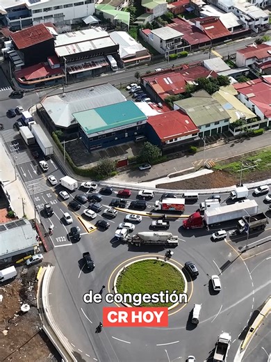 #Nacionales | 👉 La rotonda de Hacienda Vieja, en Curridabat, sigue con deficiencias en señalización y movilidad peatonal tras 16 meses de su inauguración. Un nuevo informe de evaluación del Laboratorio Nacional de Materiales y Modelos Estructurales (Lanamme) de la Universidad de Costa Rica enumera una larga lista de problemas en esas dos áreas.