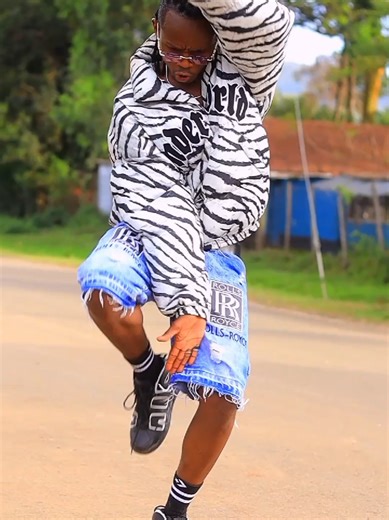 zawadi dc:me shot by@Doctor Ian kenyatta #zawadi #zuchu #tiktoktanzania🇹🇿 #tiktokkenya🇰🇪 #dancemessiah🇰🇪