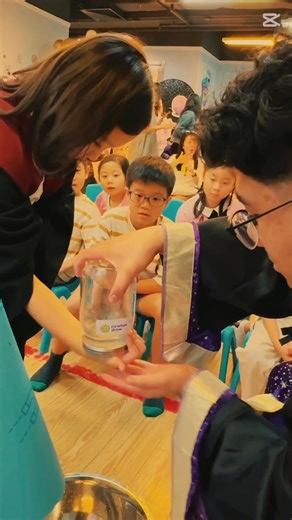 🧙‍♂️✨ Harry Potter Birthday Party by Newtonshow ✨🧙‍♀️ Turn your child’s birthday into a magical wizard celebration! Our Harry Potter–themed party includes cake, decorations, and spellbinding activities — all fully organised by the Newtonshow team. 🎂 What’s included ⚡ Harry Potter–themed cake 🪄 Magical decorations & party setup 🔮 Interactive wizard activities & games 🧪 Magic science experiments & potions 🎉 Professional hosts to run the entire party 📍 Party at our venue or your chosen loca