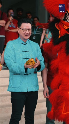 Relive the CNY Lion Dance highlights at The Lighthouse and The Ship ✨ #PKTLogisticsGroup #PeninsulaCollegeMalaysia #YearOfTheHorse #CNYCelebration #LionDance | PKT Logistics Group