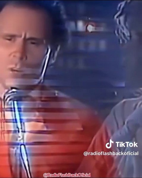 @RadioFlashBackOficial