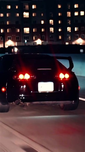 O Toyota Supra MK4 virou lenda por um motivo: o motor 2JZ.