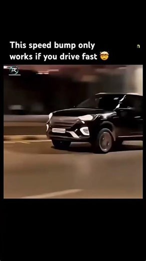 A speed bump made of liquid 🤯