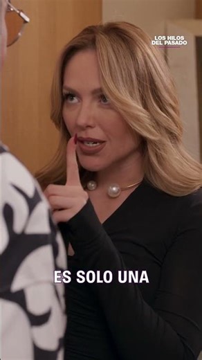 😱 ¡Llegó la VERDADERA competencia de Carolina! #LosHilosDelPasado #Novelas2025 #shorts