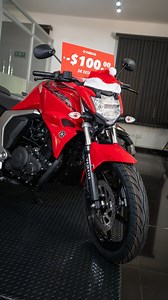 Estas fiestas, llevate el estilo y la potencia de la Yamaha FZ 2.0 🔥🎅 Aprovechá el bono de $100 disponible hasta el 22 de diciembre y estrená la moto que combina rendimiento, diseño y tecnología. 🎁✨ Y además… 🎅💙 Por tu compra, Santa te premia: 🎁 Girás la ruleta y ganás un regalo al instante. 💥 Diseño deportivo 💥 Motor 149 cc con tecnología Blue Core 💥 Eficiencia y calidad Yamaha 📍 Disponible en agencias Yamaha El Salvador 📲 Cotizá aquí 👉 wa.me/50322981818 #YamahaElSalvador #FZ20 #Nav