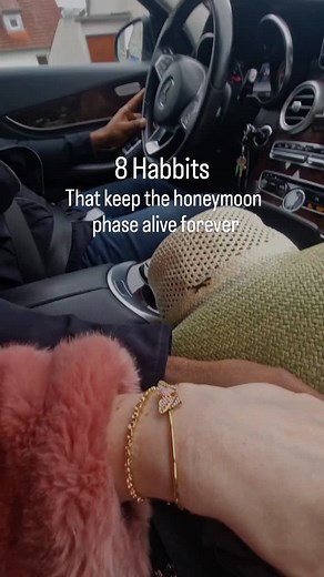 It’s easy to attract a man.... Chemistry in the beginning? That’s effortless - when everything is new, every touch electric, every conversation thrilling. But keeping the relationship juicy, deeply passionate, and irresistibly magnetic that is a real skill—one that happy couples master, and queens embody. Comment WORDS and join the 3-day-intensive on one of the main skills to build longlasting love - irresistible words framework Here’s how: Let him always persue you ✨️ ❤️ 1. Live presently, conn