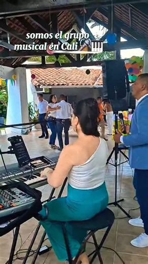 " El mejor grupo musical en Cali para tus eventos " | Formato dúo o solista | Músicos y cantantes