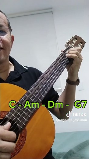 Aprende acordes de guitarra: Tutorial paso a paso