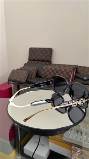 Perth Luxury (@pl_luxury)’s videos with orijinal ses - MNSR BMW