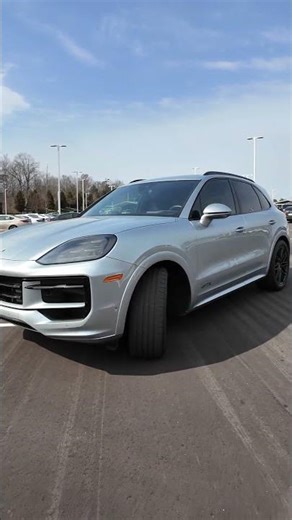 2026 Porsche Cayenne GTS! A Twin Turbo V8 that’s the Perfect Daily!