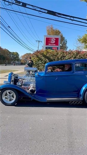 Powerful Hot Rod Acceleration + V8 Sound