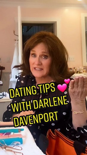 Darlene Davenport here 👋 Today I’m showing you how to make sure your date knows if you're fixin' to be smitten or just plain kitten! #darlenedavenport #comedy #datingtips #datingadvice