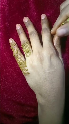 beautiful fingers mehndi design#handmehendi #shortvideo #yutubeshorts