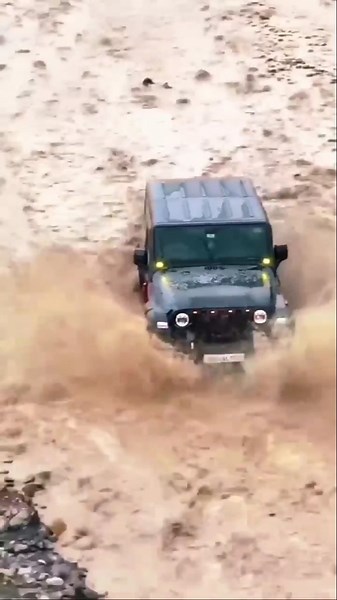 Mahindra thar vs Bmw offroading test 🔥😱🔥 #thar #shorts #bmw #viralshorts