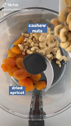 Delicious Old Fashioned Apricot Balls Recipe