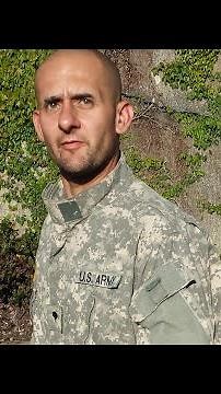 Wannabe Soldier tries to convince actual NCO he is a CSM