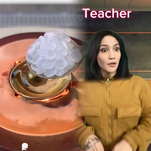 When teacher makes kid write an essay💀🤣#funnyvideo #comedy