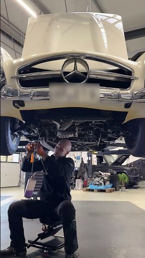 Have you ever seen purple brake fluid? #mechanic #repair #mercedes #300sl #classiccar #maintenance