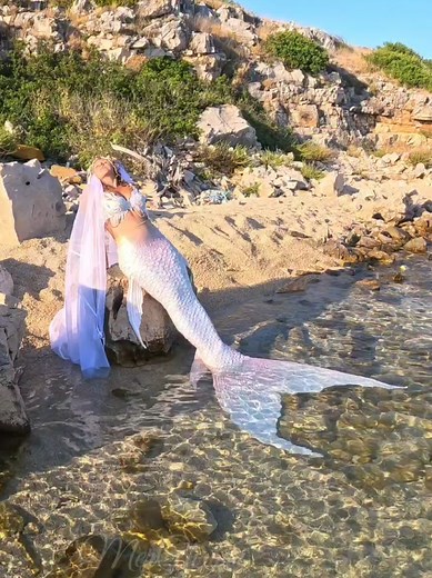 Ocean Bride - Mermaid Wedding Inspiration