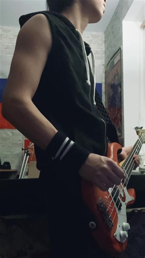 Fall out Boy - Thriller (bass cover) #emo #bass #poppunk #falloutboy #fyp