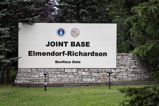 Protesters rally in Alaska as President Trump and Putin meet for Ukraine peace talks