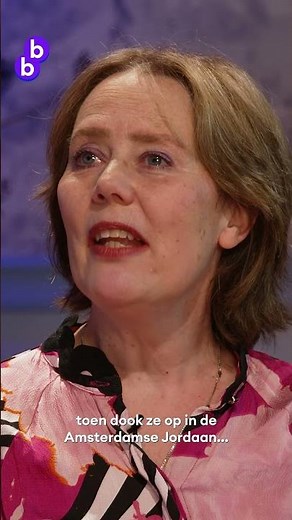 Beatrix kissed by spectator | Blauw Bloed