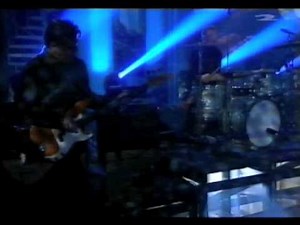 Agents & Jorma Kääriäinen - Idän ja lännen tiet (Live)