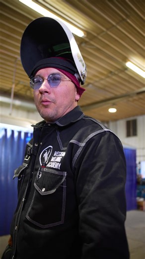 25K views · 262 reactions | Underwater welding jobs? ‍ #welder #underwaterwelding #jobs #trade #bluecollar #fyp #pipeline | Western Welding Academy | Facebook