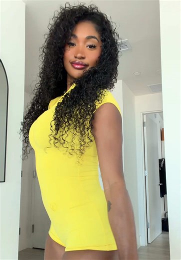 tavilarai (@tavilarai)’s videos with Shake Dat - Chief Keef & Mustard