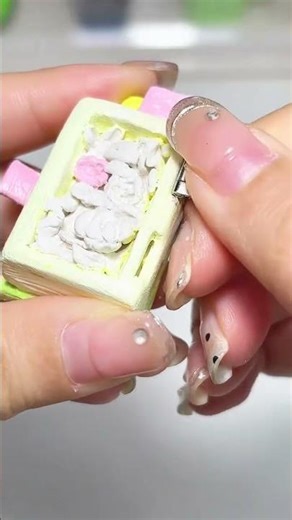 Create Beautiful Flowers with Me: DIY Flower Art Tutorial