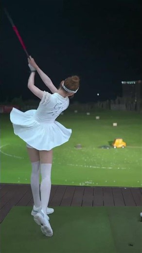 #골프 #골프모자 #golfswing #골프바지 #골프스윙 #골프반바지 #golf #골프신상 #골프스타 #골프용품 #골프레슨 #골프웨어
