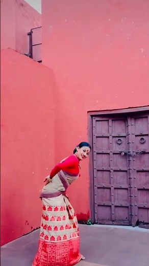 kinu sawonire sala muk oi 🥀🥀 assamese new song 2025 #assamesereels #shortvideo #bihudance