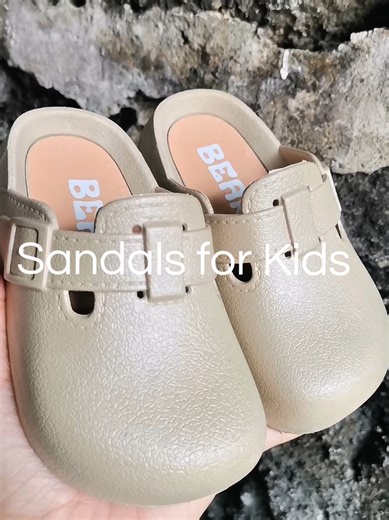 Super cute and comfy sandals for kids! 👶✨ Soft sole, anti-slip, and perfect for everyday lakad. Sulit for growing little feet! #kidssandalsph #kidsfashionph #mommyfindsph #kidsfootwearph #affordablefindsph