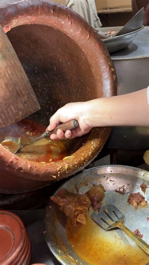 Traditional pot payee, khalifa siri payee 😋 #food #soup #shorts