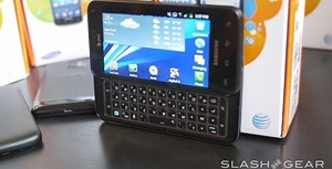 Samsung Captivate Glide Review - SlashGear