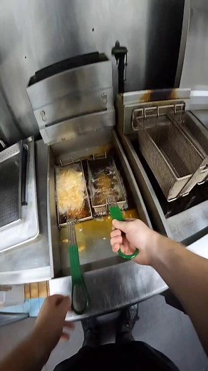 358K views · 1.7K reactions | Cook the perfect mozzarella sticks 燎 | Chef Thomson | Facebook