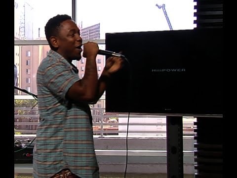 Kendrick Lamar performs HiiiPower live