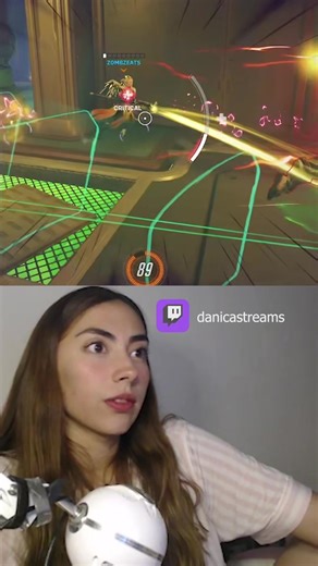 Use la ulti donde nada que ver 🫠