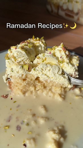 Madeira Milk Cake 🧁🤍 #nishatcooks #ramadan #easybakerecipes #tiktokbaking #ramadanfood #desserttiktok #ramadanfood #iftar #milkcake #tresleches #ramadanrecipe #ramadanrecipes