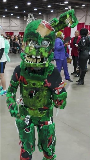 Scraptrap cosplayer from FNAF #videogames #fivenightsatfreddys #motorcitycomiccon