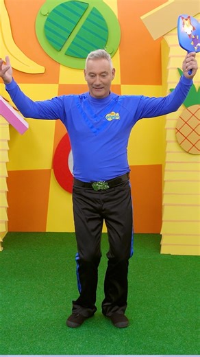 40K views · 608 reactions | Everyone's a star in their own dance! Join the mirror dance and feel every move.  #TheWiggles #Mirror #Dance | The Wiggles | Facebook