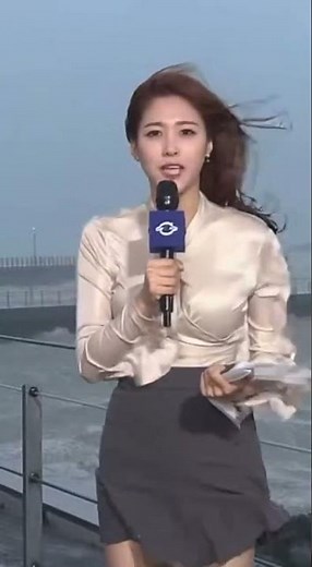“강풍 패턴이 갑자기 반전! 아나운서의 즉각 속보”